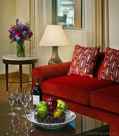 By Marriott Washington, Dc National Mall Hotel Washington