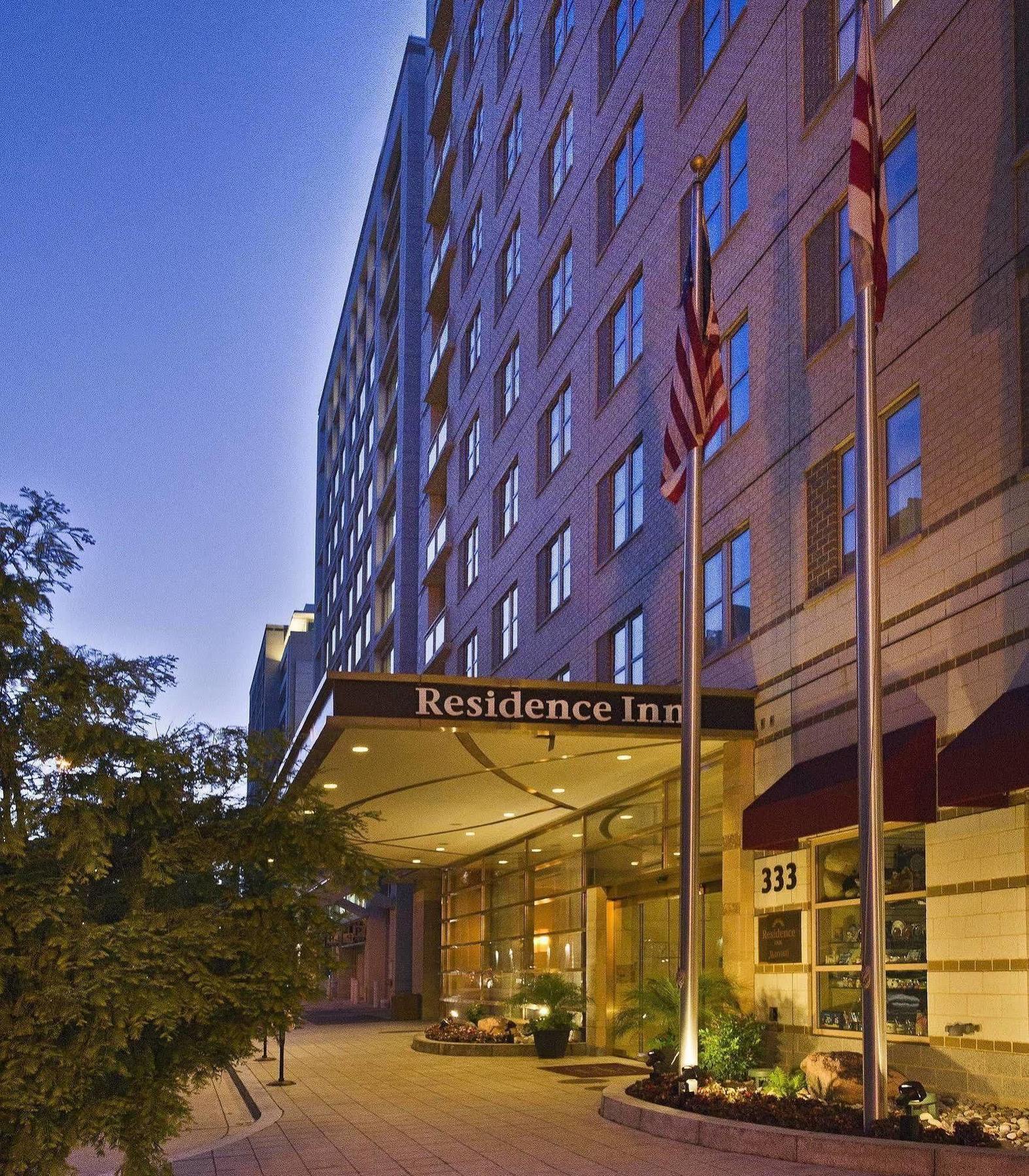 Hotel By Marriott Washington, Dc National Mall